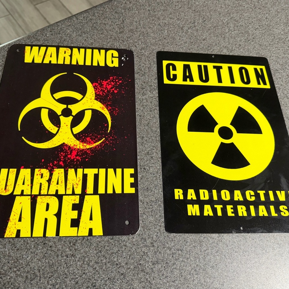 Quarantine Area & Radioactive Materials Warning Signs - Yellow on Black
